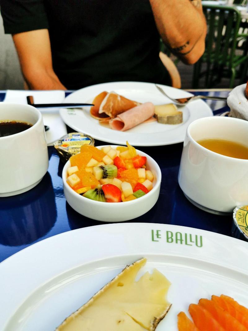 Hotel Le Ballu Παρίσι Εξωτερικό φωτογραφία